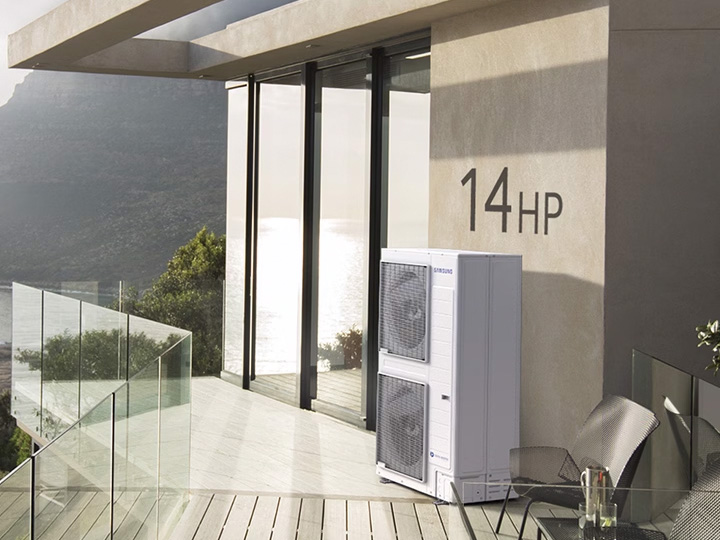 Samsung Außengerät auf Balkon