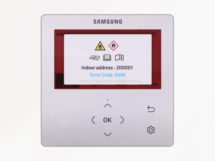 MTF Shop Samsung Klimaanlage Wärmepumpe Österreich | Samsung Touch-Kabelfernbedienung mit klarer Fehlercode-Anzeige (E696) zur schnellen Diagnose und Problembehebung für einen sicheren und zuverlässigen Anlagenbetrieb.